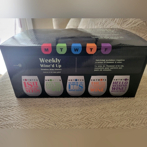 Days of the week stemless wine glass set New in box - Picture 3 of 5